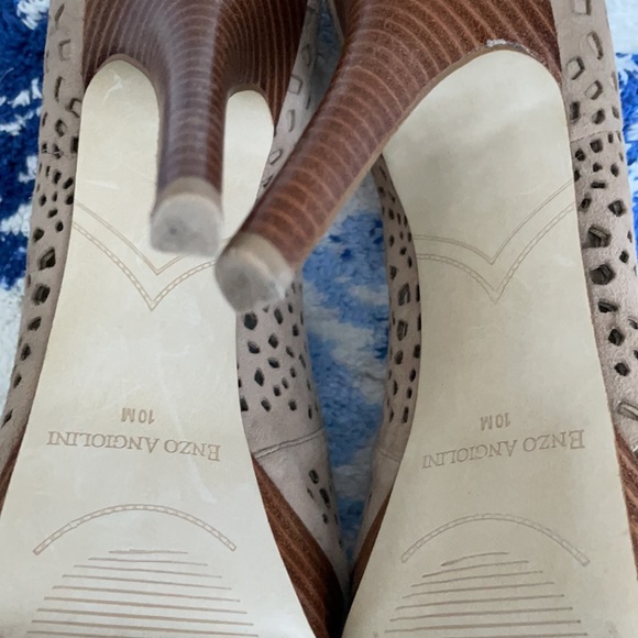 Enzo Angiolini Peep Toe Eyelet Pumps - Picture 5 of 10